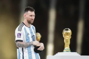 Messi valoriza Mundial depois de declaração de Mbappé sobre a Eurocopa
