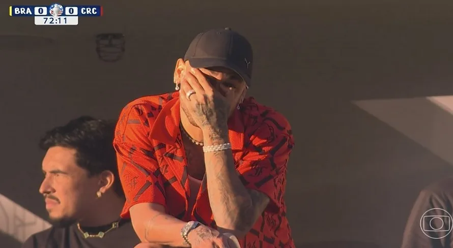 Neymar fica incrédulo com Dorival Júnior e reação viraliza; assista