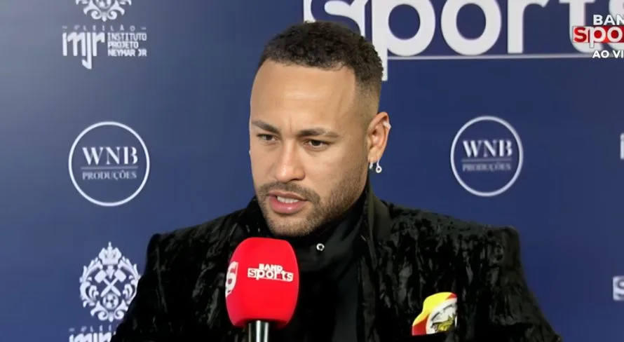 Neymar aponta melhor jogador que já viu em campo