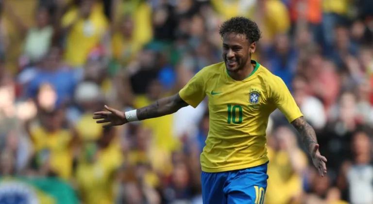 Sormani compartilha fala de Romário sobre Neymar e dispara: “É unânime”