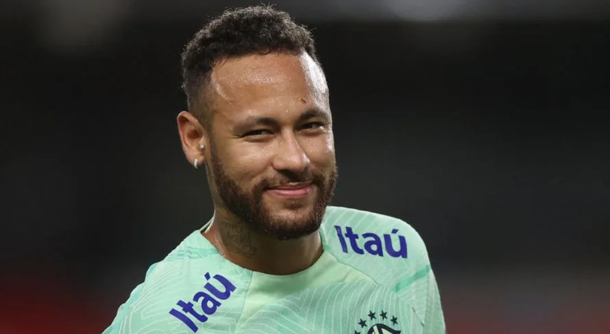 Neymar revela craque que causou impacto em campo: “Me surpreendeu”