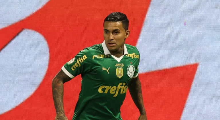 Nicola comenta bastidores sobre permanência de Dudu no Palmeiras após volta aos gramados