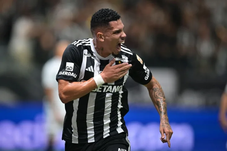 Atlético-MG decepciona e só empata com o Atlético-GO na Arena MRV  