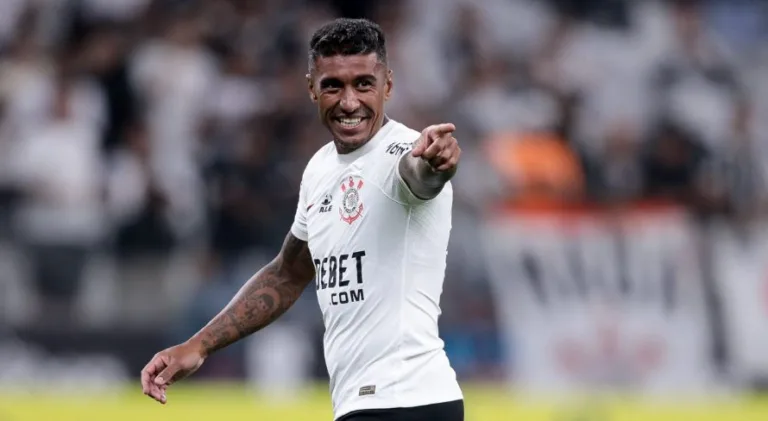 Paulinho crava volante do Palmeiras como o melhor do Brasil
