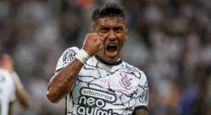 Paulinho descarta o Palmeiras e banca campeão da Libertadores e Brasileirão