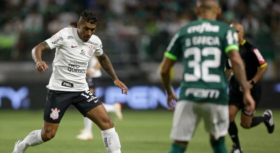 Paulinho analisa clássicos e aponta o favorito entre Palmeiras x Corinthians e Barça x Real