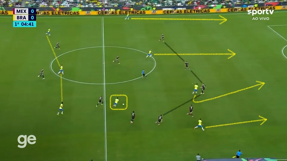 Início do lance do primeiro gol da Seleção Brasileira