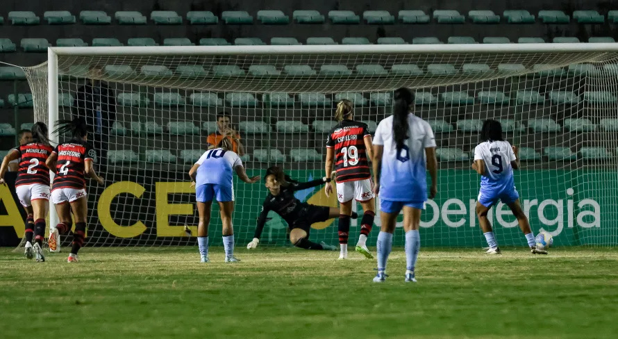 Flamengo é superado pelo Real Brasília no Brasileirão Feminino