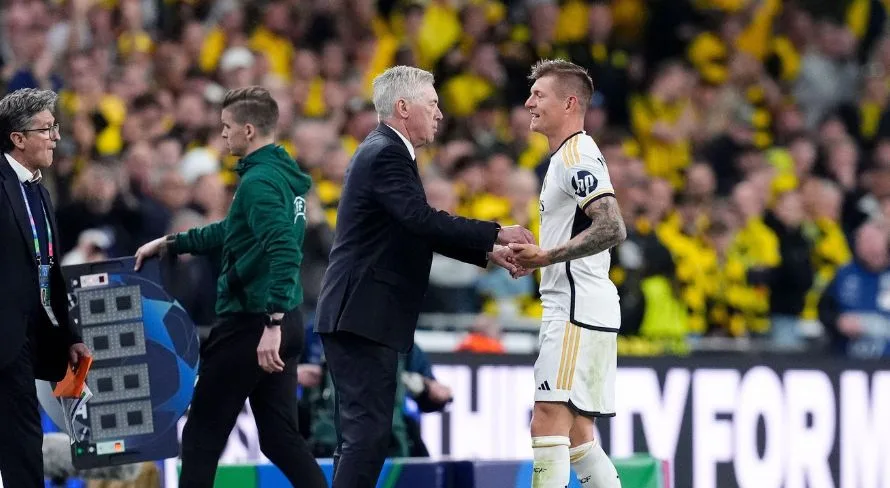 Kroos se despede do Real Madrid com título da Champions; veja o momento da substituição