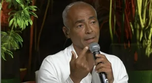 Romário ‘esquece’ polêmicas ao exaltar torcida fantástica no Brasil