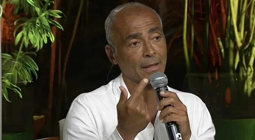 Romário ‘esquece’ polêmicas ao exaltar torcida fantástica no Brasil