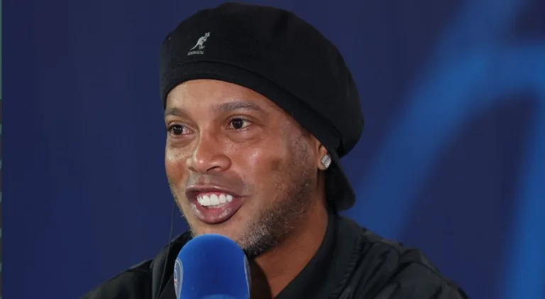 Ronaldinho Gaúcho elege “melhor Ronaldo” da história do futebol