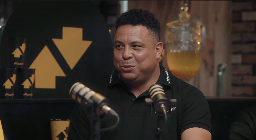 Ronaldo exalta camisa 10 histórico da seleção brasileira: “Craque”