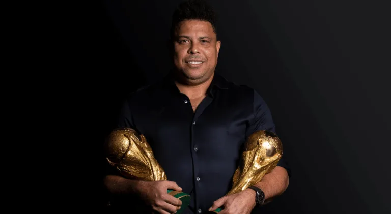Ronaldo elege atacante que se inspirou no futebol: “Queria copiar”