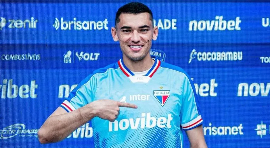 Especulado no Corinthians, goleiro Santos tem sua saída vetada pelo Fortaleza