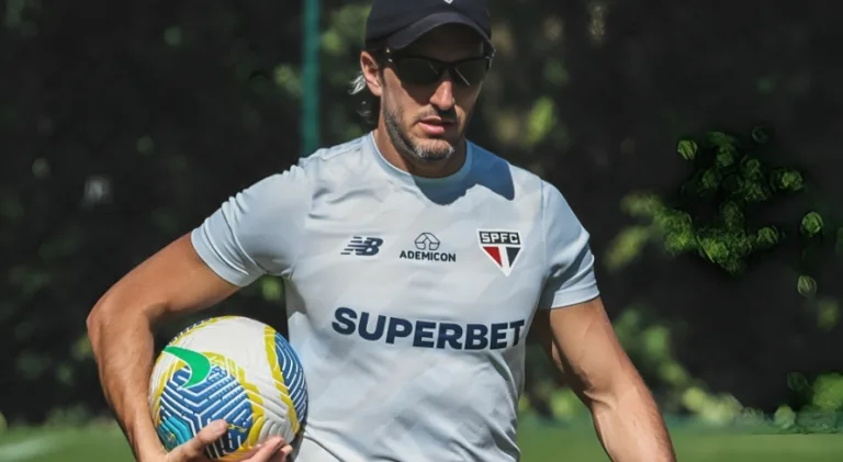 Veja a provável escalação do SPFC hoje contra o Vasco pelo Brasileirão