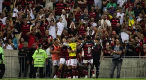 Renato Maurício Prado elege melhor jogador do Flamengo na vitória sobre o Grêmio