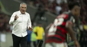 Flamengo e Bahia fazem duelo no Maracanã pela liderança do Brasileirão Série A