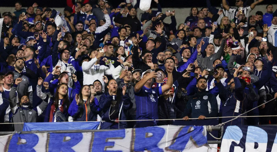 Torcedores argentinos, franceses e holandeses cravam 3 maiores times do Brasil