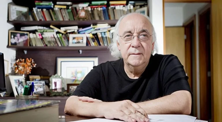 Tostão compara time do futebol brasileiro com o Real Madrid