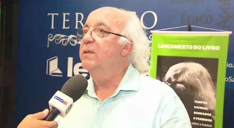 Tostão faz alerta sobre atacante da seleção brasileira