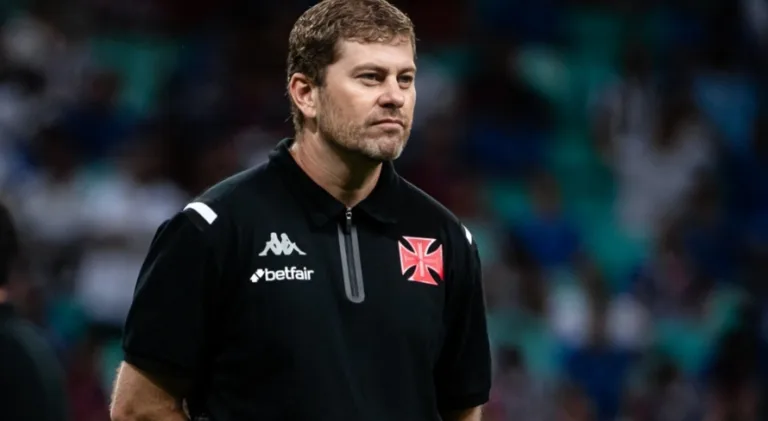 Vasco hoje: veja a provável escalação contra o Fluminense