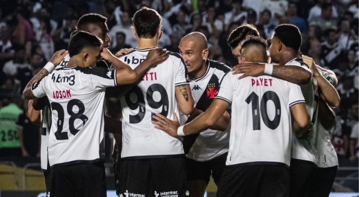 Denílson alerta riscos para o Vasco no Brasileirão Série A: “Tem que abrir o olho” Denílson alerta riscos para o Vasco no Brasileirão Série A: “Tem que abrir o olho”