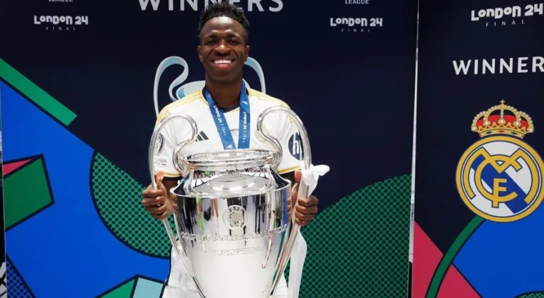 Vampeta sinaliza “grande concorrente” de Vinícius Júnior pela Bola de Ouro
