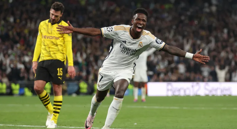 Com gol de Vinícius Júnior, Real Madrid supera Borussia Dortmund e conquista a Champions League