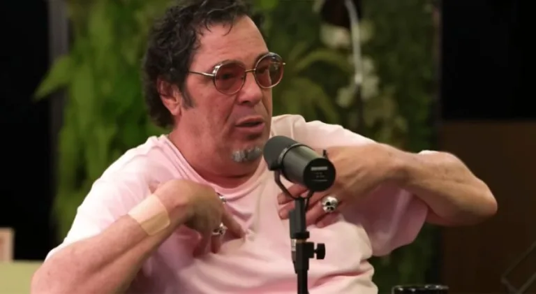 Casagrande critica treinador que “se acha gênio” no futebol brasileiro hoje