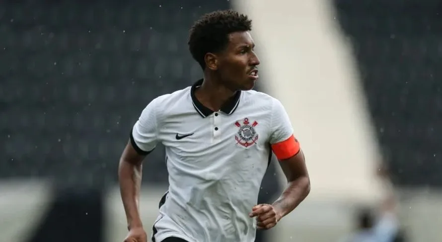 Jogador recebe fortuna do Corinthians na Justiça após disputar dois jogos em seis anos 