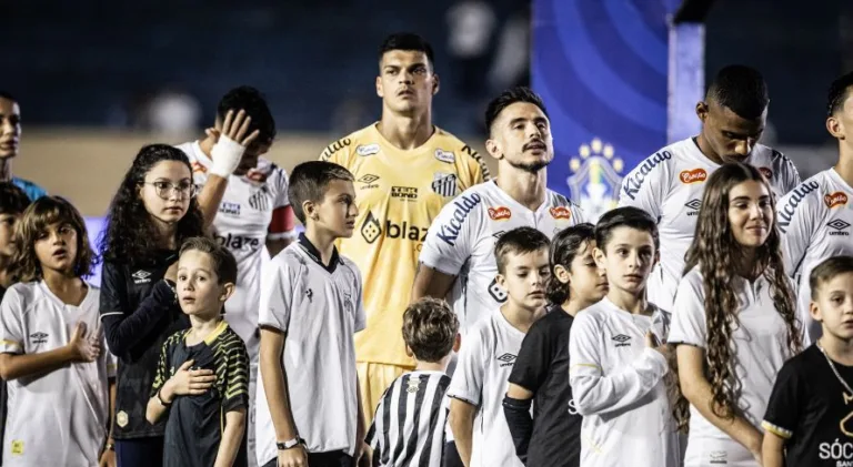 Sormani detona jogador do Santos após derrota no Brasileirão Série B: “Escândalo”