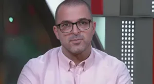 Zé Elias antecipa classificação de time brasileiro nas quartas da Libertadores