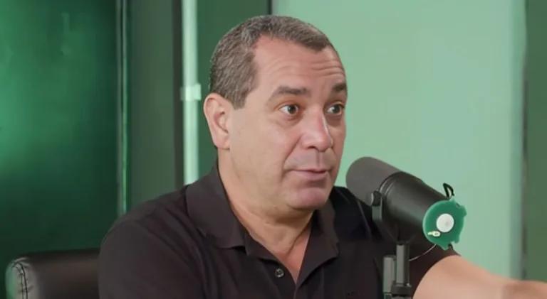 Zinho cita zagueiro que merecia ter sido convocado para a seleção