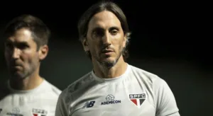 Treinador do SPFC destaca “aprendizado” no Brasileirão
