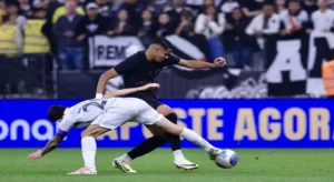 Em jogo equilibrado, Corinthians e Grêmio empatam pela Copa do Brasil