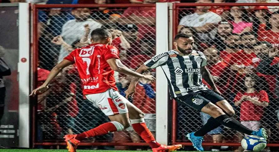 Santos empata com o Vila Nova e segue na liderança do Brasileirão Série B