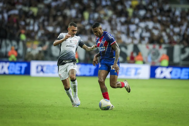 Corinthians supera o Bahia e deixa o Z-4 do Brasileirão Série A