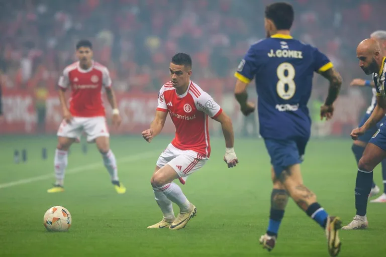 Internacional empata com o Rosario Central e se despede da Copa Sul-Americana