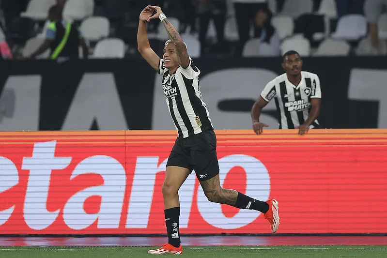 Ofensivo, Botafogo abre o placar e Bahia busca o empate; assista