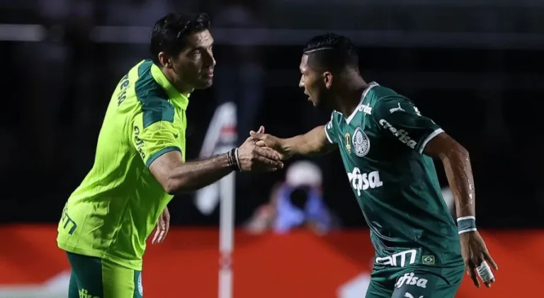 Facincani surpreende e sugere nova função para Rony no Palmeiras: “Melhor ter ali”