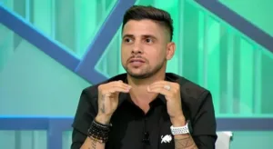 Abel Ferreira ou Tite? Cicinho define qual é o melhor técnico