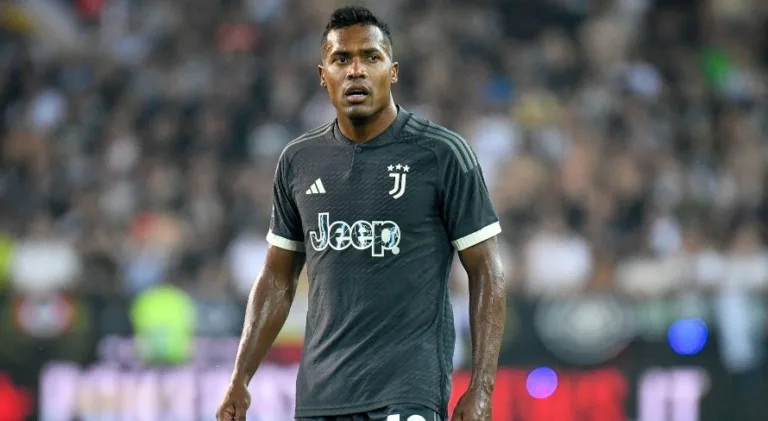 Grêmio cogita contratação de lateral na mira do São Paulo