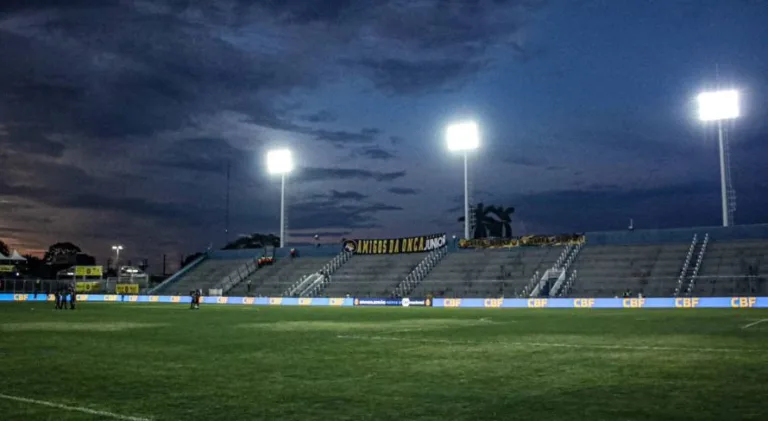 Amazonas x Vila Nova: onde assistir ao Brasileirão Série B AO VIVO