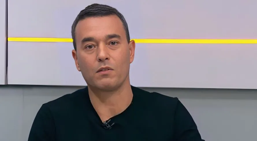 Rizek explica movimento de jogadores franceses e seguidores enxergam resposta a Pilhado; entenda