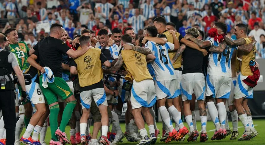 Rizek dispara contra seleção brasileira após classificação da Argentina; entenda