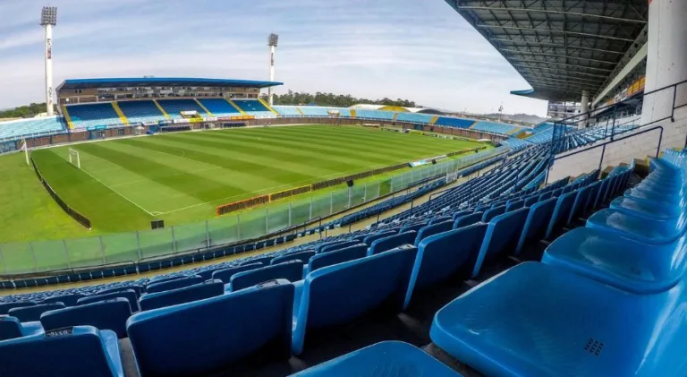 Avaí x Botafogo-SP: onde assistir ao jogo do Brasileirão Série B