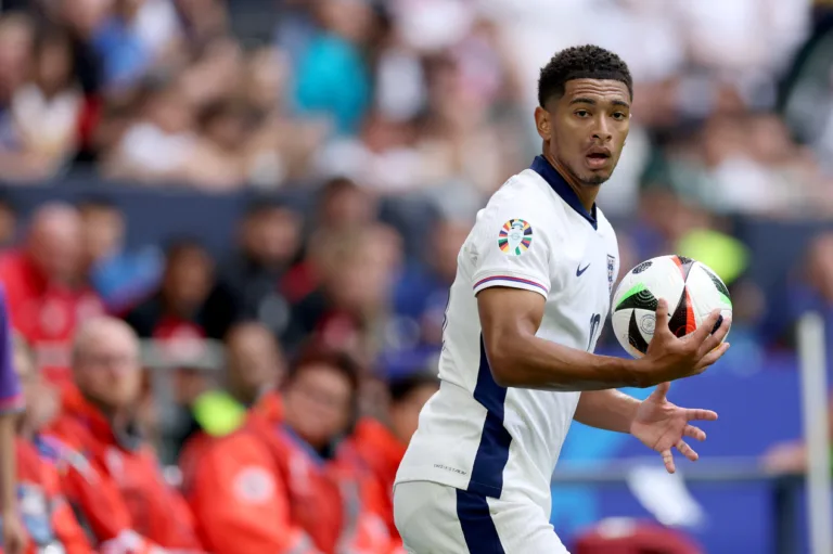 Inglaterra tem desfalque e Bellingham pendurado em jogo eliminatório da Eurocopa 2024 