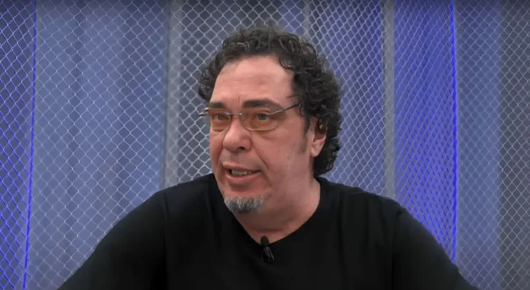 Casagrande alfineta atacante milionário do Corinthians: “Não aconteceu”