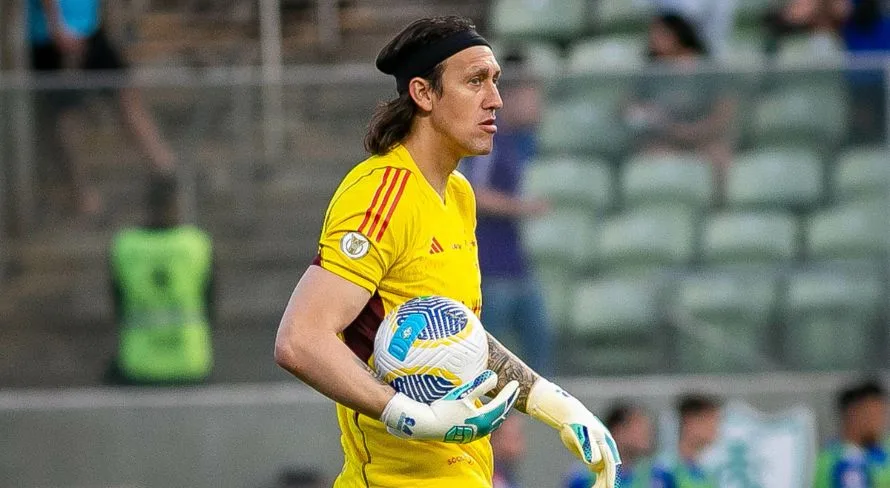 Cruzeiro terá Cássio pela primeira vez em clássico contra o Atlético-MG pelo Brasileirão Série A